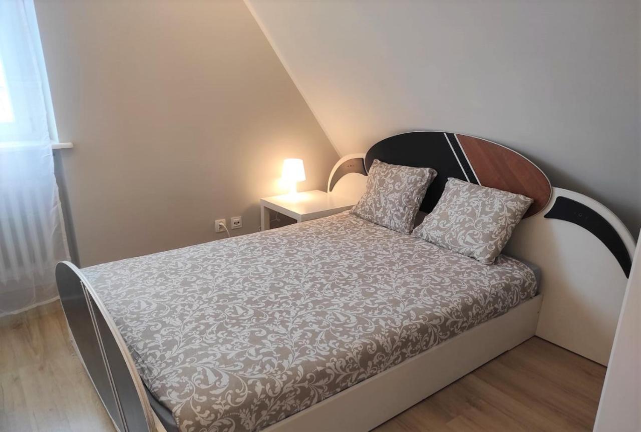Doppelzimmer mit Gemeinschaftsbad